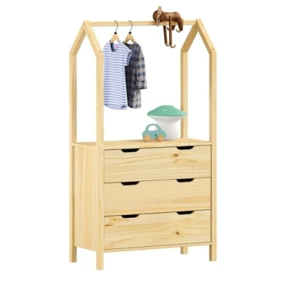 Abbildung von IDIMEX Kinderzimmer Kommode Amira mit Kleiderstange in Hausform Natur, 3 Schubladen, integrierte Kleiderstange, Stauraum für Kleidung, Spielzeug, Bücher, Kiefernholz