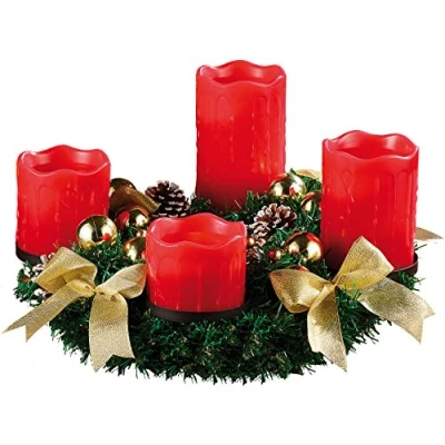 Abbildung von Britesta Adventskranz mit roten LED Kerzen, goldfarben geschmückt