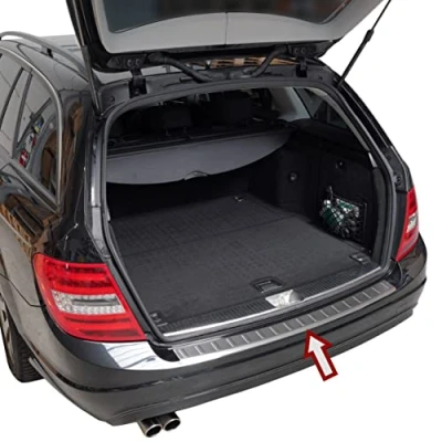 Abbildung von RECAMBO Ladekantenschutz für MERCEDES C KLASSE, S204 KOMBI, 2007 2015 Stoßstangenschutz, V2A rostfrei, Exklusive Optik, praktischer Schutz &amp; perfekte Passform