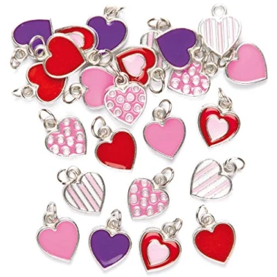 Abbildung von Baker Ross Anhänger &quot;Herzen&quot; für Ketten und Armbänder Charms Bettelarmband Kinder zum Basteln ideal Valentinstag Muttertag (24 Stück)