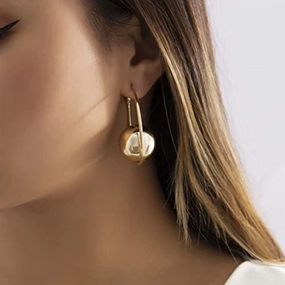 Abbildung von Prosy Punk Offene Perle Choker Halsketten Imitation Pendent Halskette Kette Schmuck Einstellbar für Frauen und Mädchen (Ohrringe Gold)