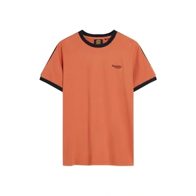 Abbildung von Superdry Essential LOGO Retro Tshirt print, Herren, Größe: Small, Mango orange eclipse navy