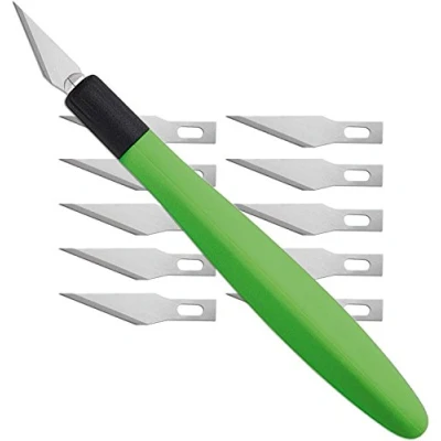 Abbildung von WEDO 7852199 Cutter Skalpell Comfortline mit Softgriff inklusive 5 Ersatzklingen und Schutzkappe, apfelgrün/schwarz (Cutter + 15 Klingen)