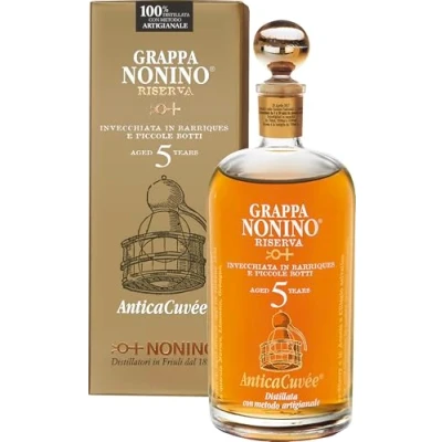 Abbildung von Nonino Grappa Riserva Antica Cuvée 5 Years in Geschenkpackung (1 x 0.7 l) 700 ml (1er Pack)