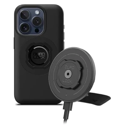 Abbildung von Quad Lock Klebehalterung fürs Armaturenbrett Handyhalterung Auto Kit mit MAG Wireless Charging Head (V2) und iPhone 15 Pro Hülle