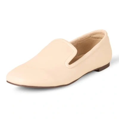 Abbildung von Amazon Essentials Damen Weicher, minimalistischer Slipper, Blassbeige Kunstleder, 40 EU