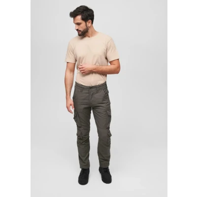 Abbildung von Brandit Cargohose, Herren, Größe: 47/48, Olive