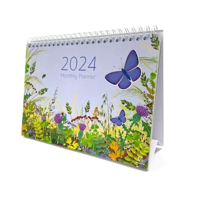 Abbildung von Exacompta Ref GS038Z 2024 Schreibtischkalender/Monatsplaner, Schmetterlings Design, Monat pro Seite, inklusive Feiertagen in Großbritannien, 210 mm x 150 mm, steht sicher auf einem