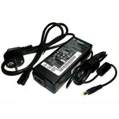 Abbildung von Notebook Laptop Netzteil Ladegerät Ladekabel Adapter 19V 4,9A 5,5mm x 2,5mm Stecker inkl. Stromkabel für Toshiba Satellite M15 L505 L450D L400 Pro L300D A500 A30 P300 A135 M70 A105 M50 1900