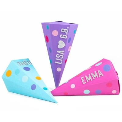 Abbildung von Papierdrachen 3 Geschwistertüten Schultüte zur Einschulung kleine Zuckertüte für Schwester und Bruder Türkis, Lila &amp; Pink inkl. dekorativen Moosgummi Aufklebern Größe 24,5 cm