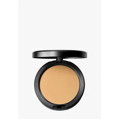 Abbildung von MAC Studio FIX Powder PLUS Foundation Foundation, Größe: 12 g,
