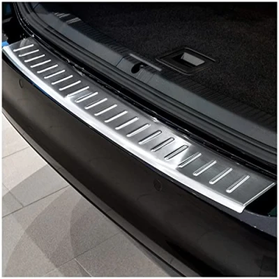 Abbildung von tuning art 629 Edelstahl Ladekantenschutz passend für VW Golf 7 Variant Alltrack