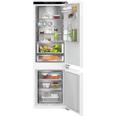 Abbildung von AEG TSC9V18WCC3 Einbau Kühl Gefrierkombination Serie 9000 mit MultiChill 0 / 1780 mm Gefrierteil unten WiFi Vernetzung 223 L Null Grad Schublade SoftClosing Festtür C
