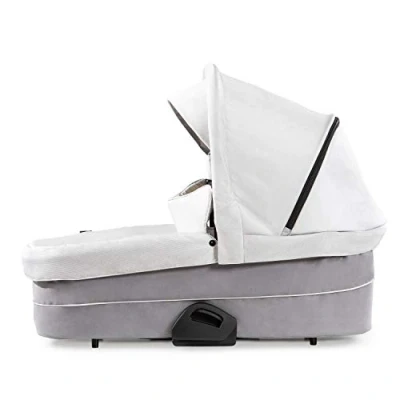 Abbildung von hauck Babywanne für Saturn R &amp; Marks Kinderwagen, Babys ab Geburt bis 9 kg, mit Matrazte, Sonnenverdeck, Belüftungsfenster, Klein Zusammenklappbar (Denim/Silver)
