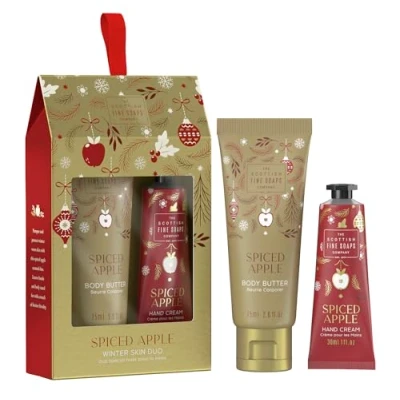 Abbildung von Scottish Fine Soaps Spiced Apple 2024 Winter Skin Duo Body Butter &amp; Handcreme Geschenkset