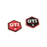 Abbildung von BRISA VW Collection Volkswagen Kühlschrank Büro Pinnwand Softmagnet im GTI Design 2er Set (Sechseck/Rot &amp; Schwarz Front)