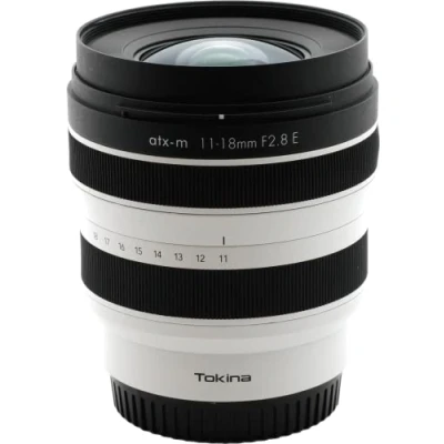 Abbildung von TOKINA ATX m 11 18mm F2.8 E Mount Limited White Edition