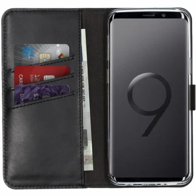Abbildung von Samsung Galaxy S9 Hülle Echtleder Selencia Klapphülle Handyhülle Schwarz