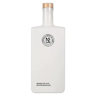Abbildung von Nordic Spirits Lab I Gin 500 ml 41% Volume mit 10 Akvavit Botanicals