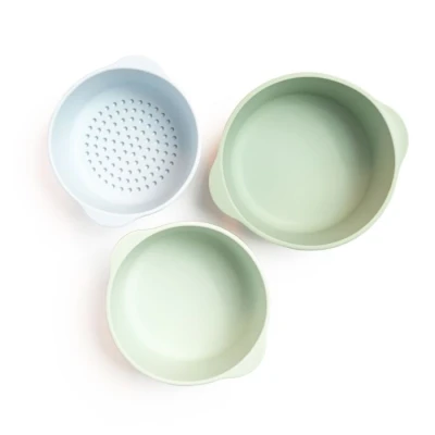 Abbildung von Inspire My Play 3 x Grün Stapelbare Silikonschalen und Sieb Perfektes Zubehör für Sensory PlayTray Tuff Tray Spielzeug Frühentwicklung &amp; Aktivitätsspielzeug