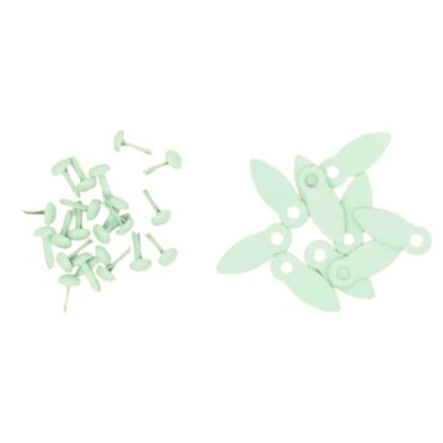 Abbildung von Craftelier Brads und Drehknöpfe zum Erstellen von Verschlüssen bei Scrapbooking Bastelprojekten inkl. 50 Knöpfe Größe 17 x 7 mm (0,67 0,28 Zoll) Türkis