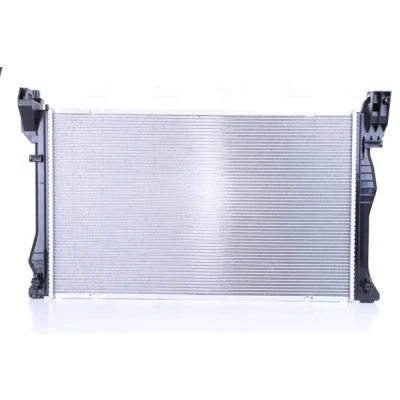 Abbildung von NISSENS 606453 Kühler, Motorkühlung Aluminium 690 418 26 Kühlrippen gelötet MERCEDES BENZ: Vito Kastenwagen, V Klasse