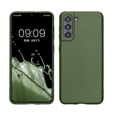 Abbildung von kwmobile Case kompatibel mit Samsung Galaxy S21 Hülle Schutzhülle aus Silikon metallisch schimmernd Handyhülle Metallic Tannengrün
