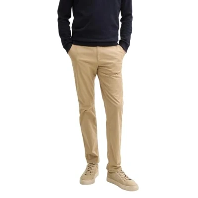 Abbildung von TOM TAILOR Herren 1045914 Regular Hose, 10942 Beach Sand, 40W x 32L