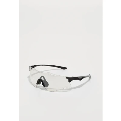 Abbildung von Oakley Cybr Zero (Prizm Clear Photochromic 50% Black) Schwarz One Size