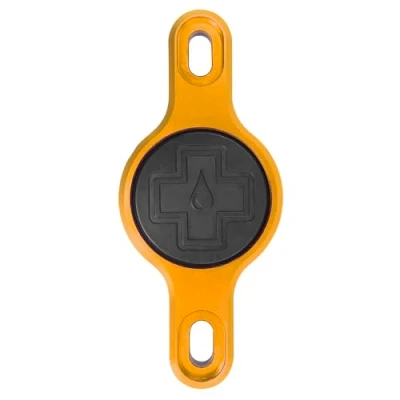 Abbildung von Muc Off Secure Tag Holder V2 Für Apple AirTag, Gold, MU ACC 2703