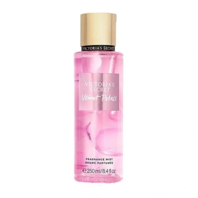 Abbildung von Victoria&#039;s Secret Velvet Petals Body Mist 250 ml