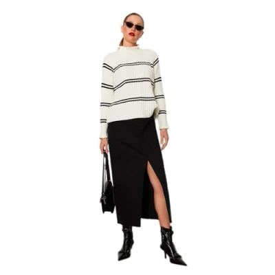 Abbildung von Trendyol Damen Regular fit Basic Standing Collar Knitwear Sweater Pullover, Ecru, S