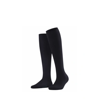Abbildung von FALKE Damen Kniestrümpfe Family W KH nachhaltige biologische Baumwolle lang einfarbig 1 Paar, Blau (Dark Navy 6379) neu umweltfreundlich, 39 42