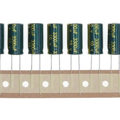 Abbildung von 50 Stück 10V 3300UF Steckbarer Aluminium Elektrolytkondensator 10x20 10 * 20mm