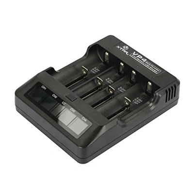 Abbildung von Xtar VP4 Ladegerät mit LCD Display für 4x Li Ionen