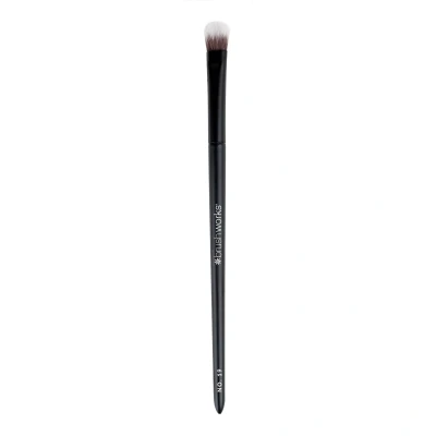 Abbildung von Brushworks No. 19 Crease Blending Eye Brush