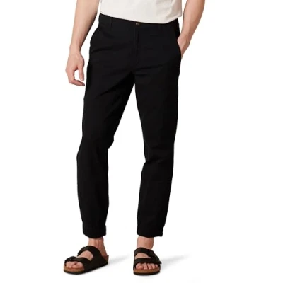 Abbildung von Amazon Essentials Herren Chino Jogginghose mit schmaler Passform, Schwarz, XXL