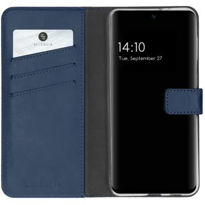 Abbildung von Samsung Galaxy S21 FE Hülle Echtleder Selencia Klapphülle Handyhülle Blau