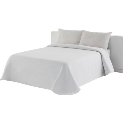 Abbildung von my home Tagesdecke &quot;Annika gesteppte Tagesdecke, Wohndecke, Überwurf für Bett, Obermaterial 100% Baumwolle, Karo Steppung, Steppdecke, aus 50% recycelte Polyester&quot;