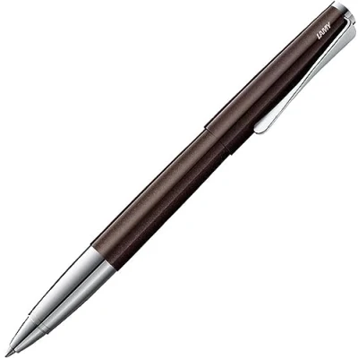 Abbildung von LAMY studio Premium Tintenroller 369 aus Edelstahl in mattem Lack Finish, propellerförmige Clip Drehmechanik, inkl. Tintenrollermine M 63 schwarz