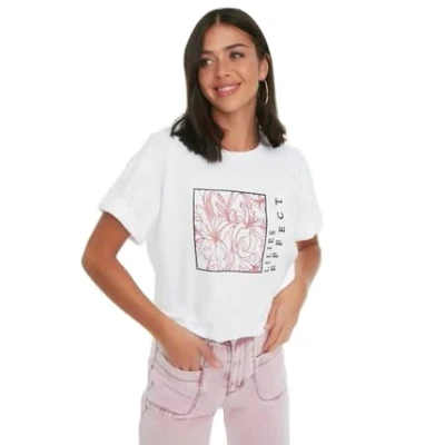 Abbildung von Trendyol Damen Regular Standard Rundhals Knit T shirt Hemd, Weiß, L EU