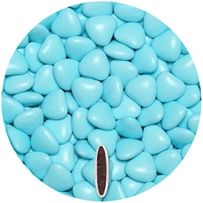 Abbildung von EinsSein® Schokoherzen 500g ca. 245 St. hellblau glanz Gastgeschenke Hochzeit Taufe Schokolade Schokolinsen dragees herz candy bar bonboniere Hochzeitsmandeln Taufmandeln Herzdragee