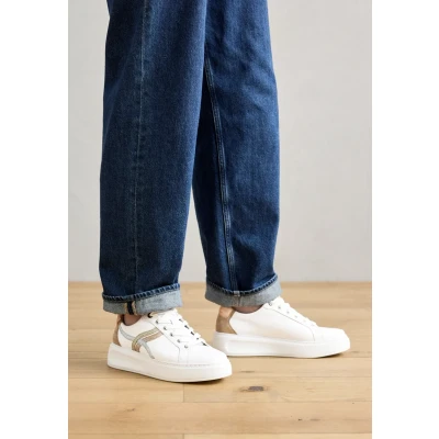 Abbildung von Gabor Comfort Sneaker low, Damen, Größe: 39, Weiss/gold/rame Schuhe