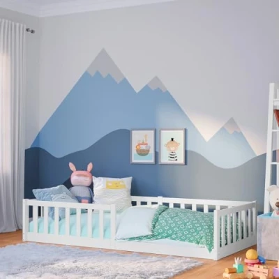 Abbildung von Bellabino Hausbett Bia (weiß, 90x200 cm, Bodenbett Vere mit Rolllattenrost und Rausfallschutz), bodentiefes Kinderbett in verschiedenen Ausführungen