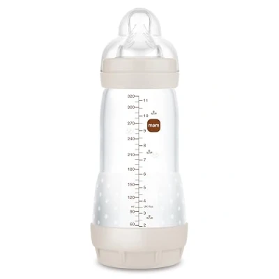 Abbildung von MAM Easy Start Anti Kolik Fläschchen für Kinder ab 4 Monaten, 320 ml mit Sauger Fließrate 3 4+ Monate, aus SkinSoft Silikon, bio kreisförmig, neutral