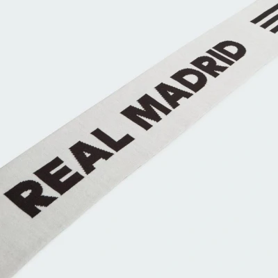 Abbildung von Fussball Schal Real Madrid 24/25