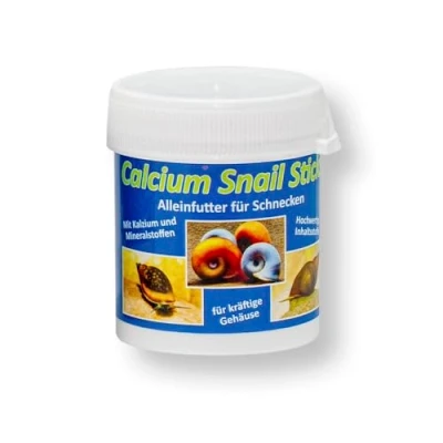 Abbildung von AQ4Aquaristik Calcium Snail Sticks Futtersticks für Schnecken als Alleinfutter mit Kalzium und Vitaminen kräftige Schneckenhäuser, 45g