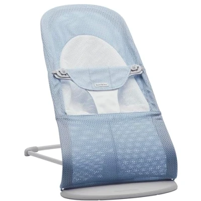 Abbildung von BabyBjörn Balance Soft Babywippe Mesh, Himmelblau/Weiß