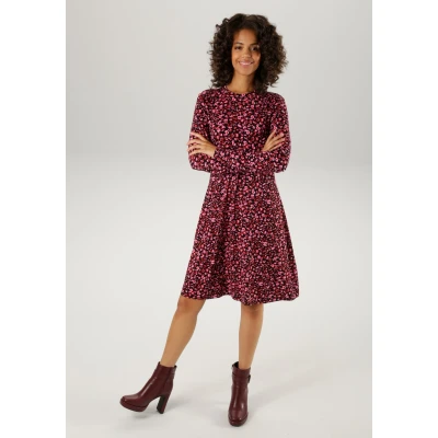 Abbildung von Aniston CASUAL Jerseykleid, mit trendfarbigen, grafischen Allover Druck NEUE KOLLEKTION