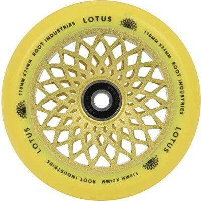 Abbildung von Root Industries Lotus Stunt Scooter Rolle 110mm + Fantic26 Sticker (Radiant Gelb/Pu Gelb)